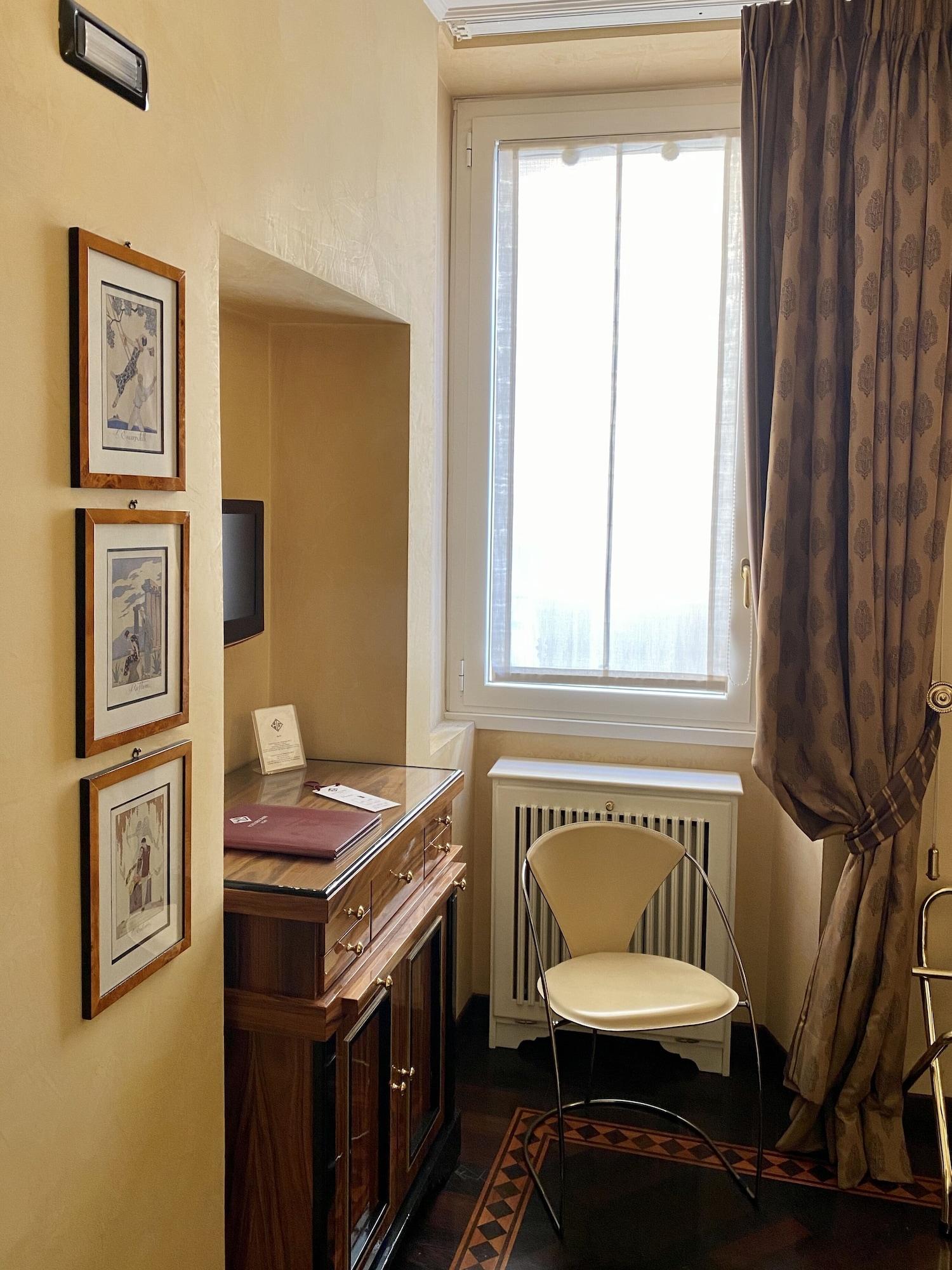 Hotel Gregoriana Рим Екстериор снимка