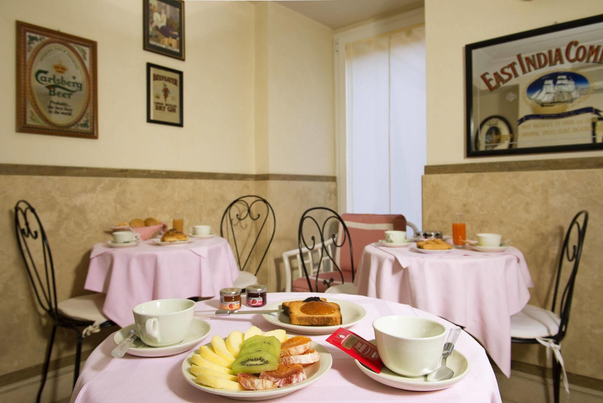 Hotel Gregoriana Рим Екстериор снимка